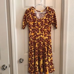 LulaRoe Medium Nicole